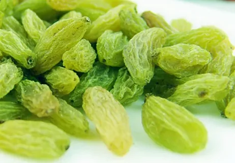 تصویر 3 از کشمش سبز قلمی نرم و آبدار با کیفیت بالا